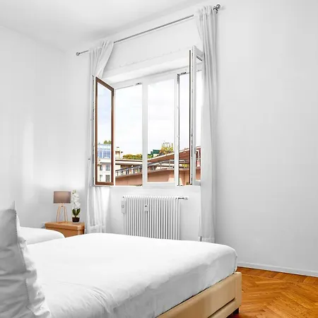 Exclusive 3 Bedrooms Near Duomo