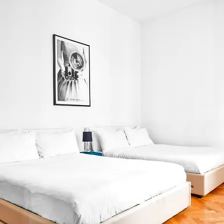 Exclusive 3 Bedrooms Near Duomo